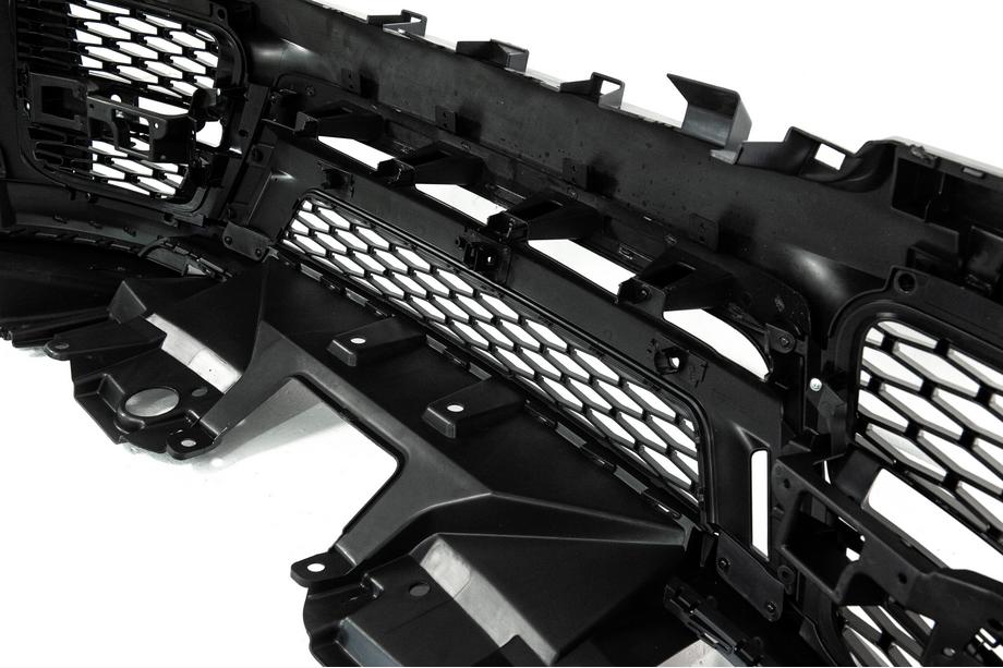 Range Rover IV L405 2013-2021 SVO front bumper assembly (2013-2017) Photo 10