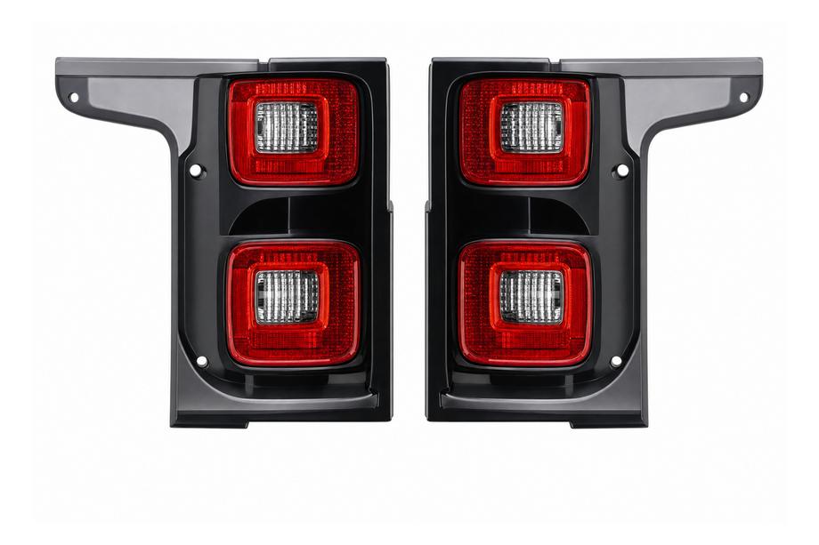 Range Rover IV L405 2013-2021 Black rear tail light (2018) Image