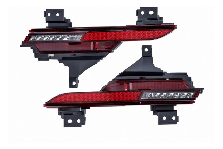 Range Rover Sport 2022- Rear bumper reflector Image