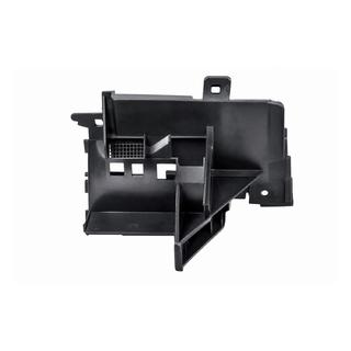 Radiator shroud bracket No. 1