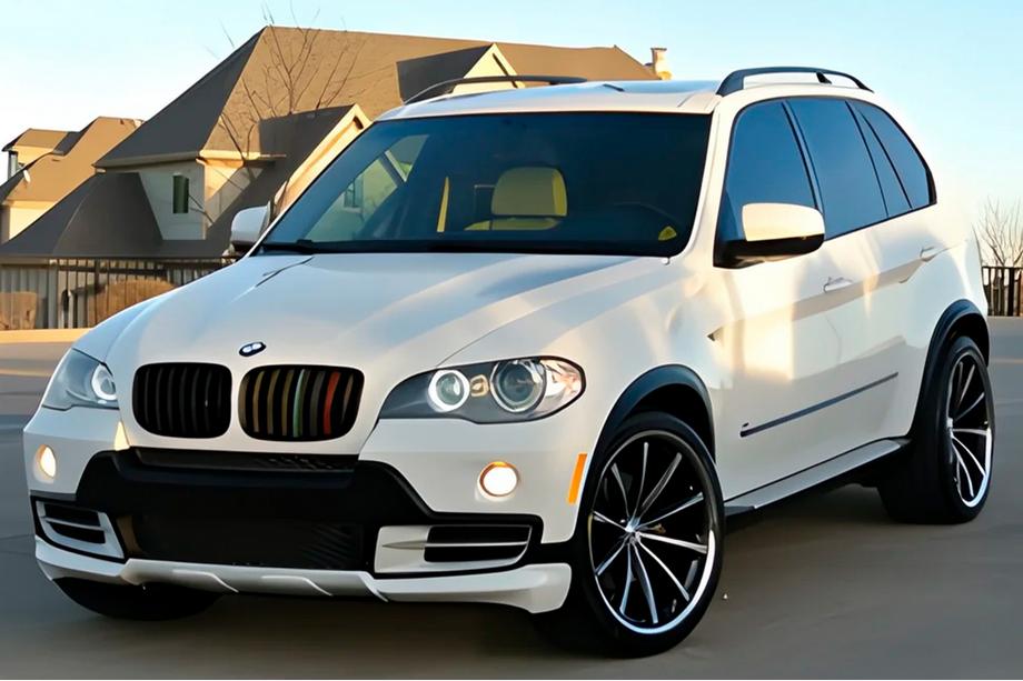 BMW X5 E70 2007-2013 Warrio Body Kit Set (for Base 2007-2010) Image
