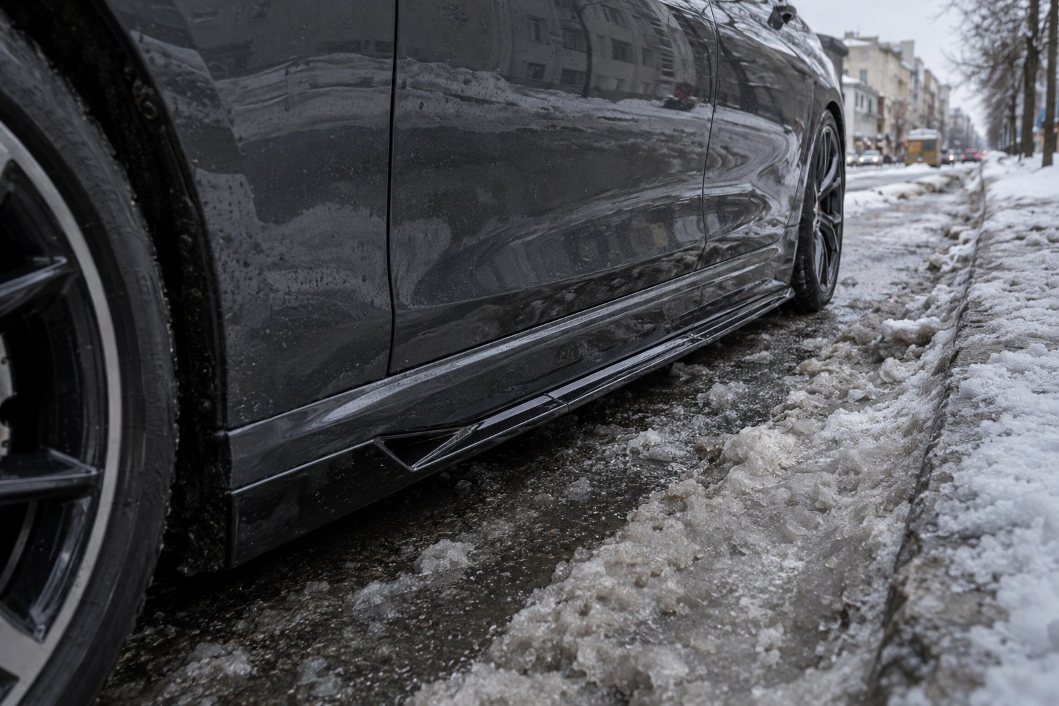 AMG and M-Sport sill extensions (blades) in winter: snow, ruts, curbs—what to check