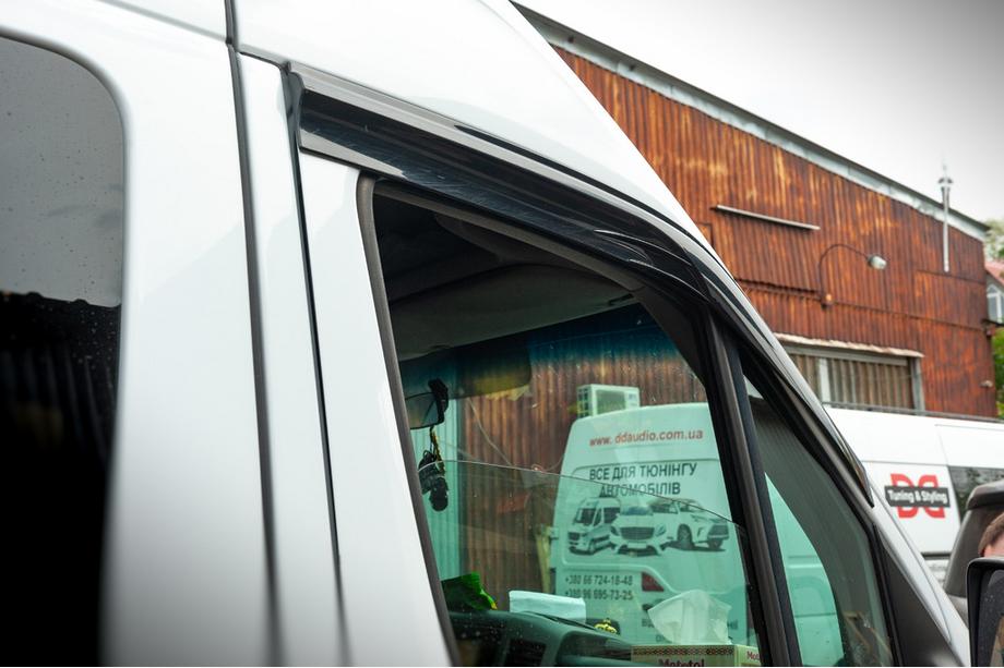 Mercedes Sprinter W906 2006–2018 Stick-on Wind Deflectors (2 pcs, Sunplex Sport) Photo 8