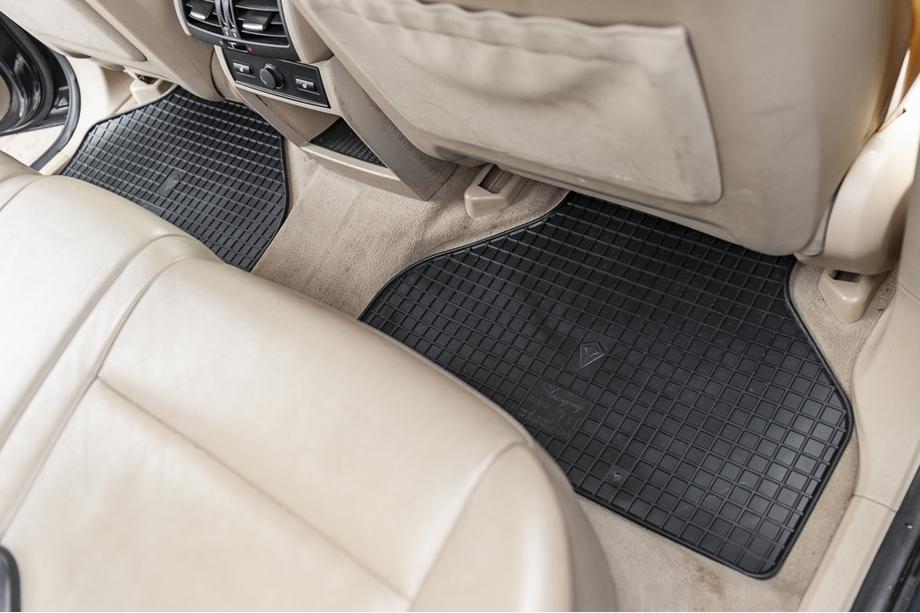 BMW X5 E70 2007-2013 Rubber Floor Mats (4 pcs, Stingray Premium) Photo 4