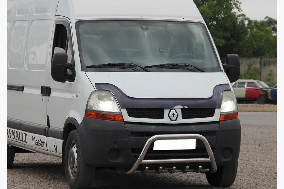 Nissan Interstar 2002-2010 Front Bar WT003 (Stainless Steel) Photo 3
