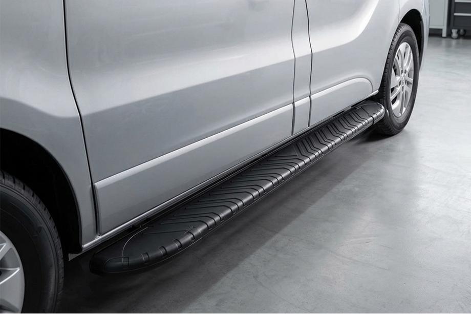 Renault Trafic 2015- Side Steps Bosphorus Black (2 pcs, Aluminum) Image