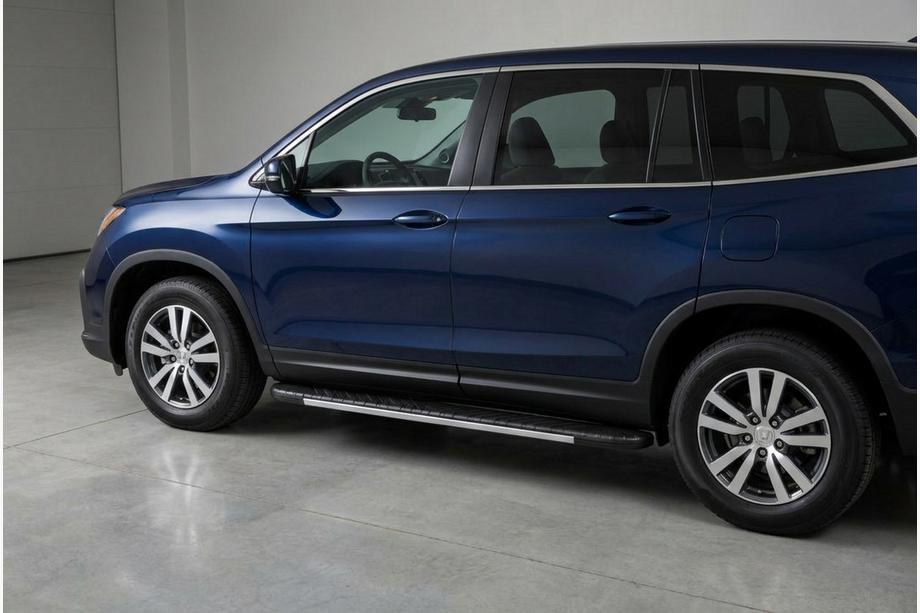 Honda Pilot 2015-2022 Side Steps Bosphorus Grey (2 pcs, Aluminum) Image