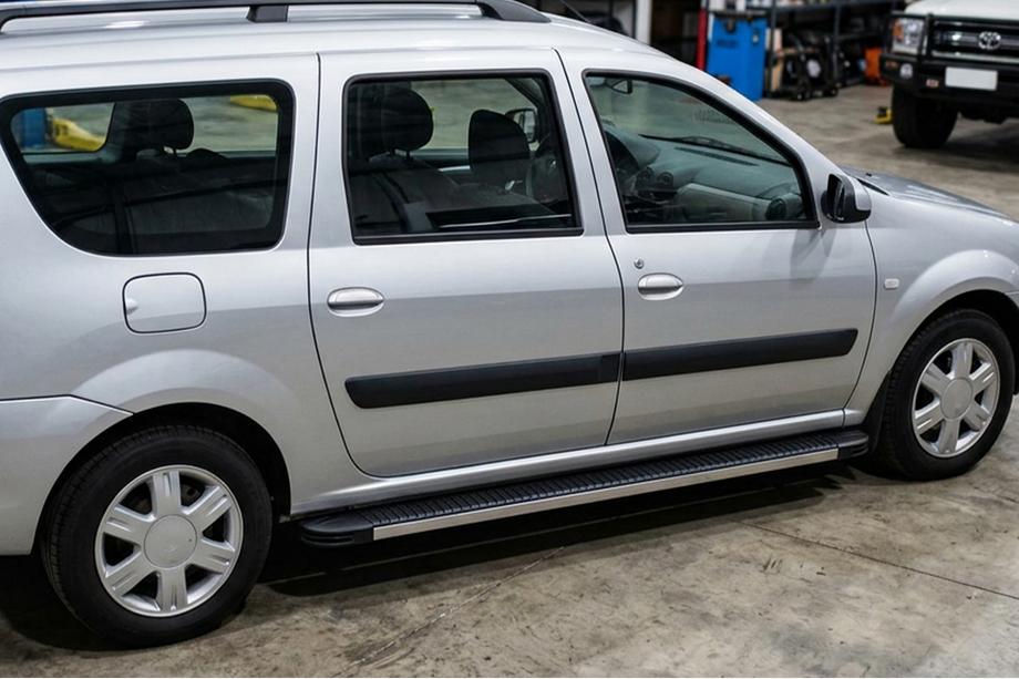Dacia Logan MCV 2004-2014 Side Steps Maya V1 (2 pcs, Aluminum) Image