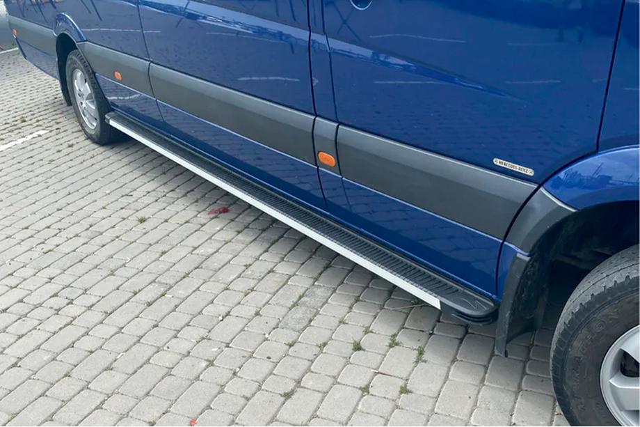 Mercedes Sprinter W906 2006–2018 Side Steps Maya (2 pcs, Aluminum) Image