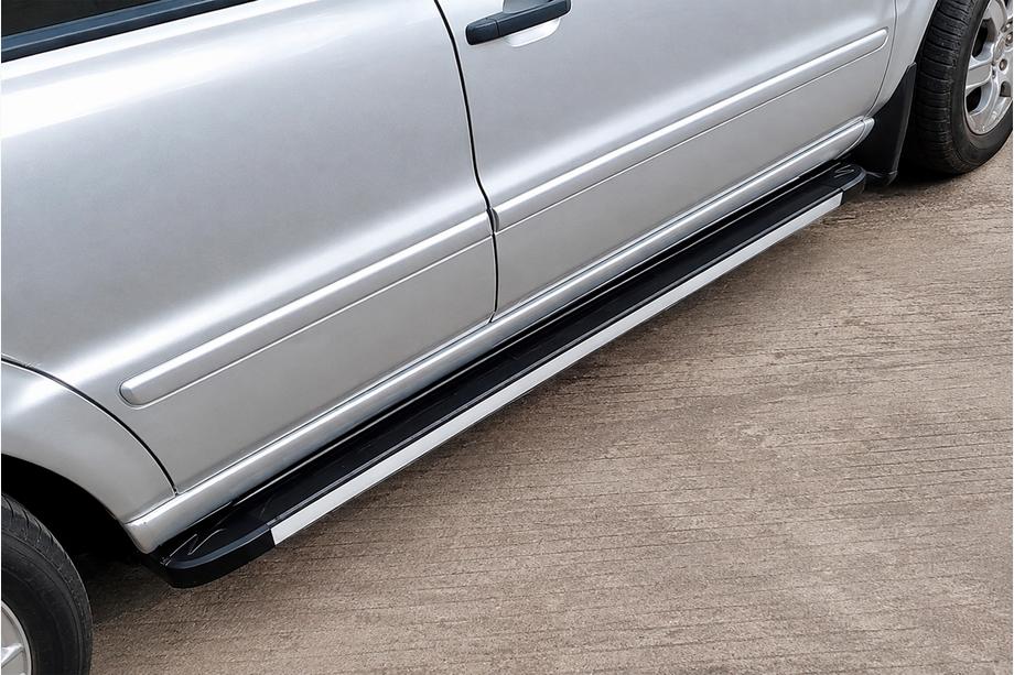 Mercedes ML W163 1997-2005 Side Steps Maya V1 (2 pcs, Aluminum) Photo 1