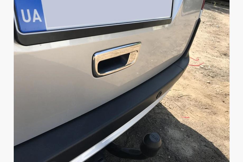 Renault Kangoo 2008–2020 Chrome Tailgate Handle Cover (Stainless Steel) OmsaLine - Italian Stainless Steel Photo 1
