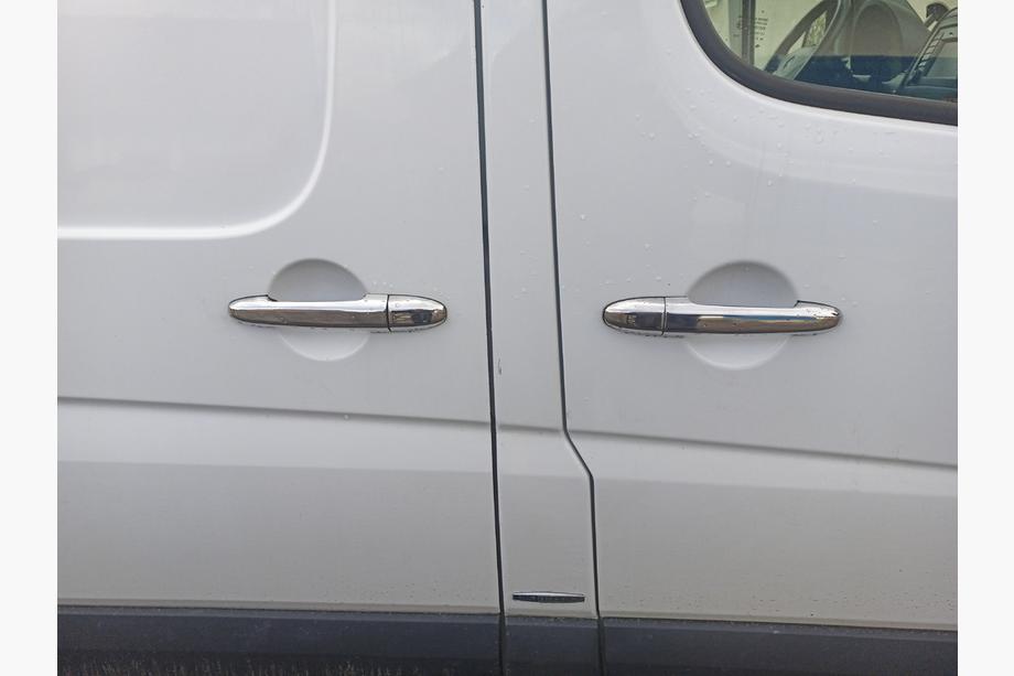 Mercedes Sprinter W906 2006–2018 Chrome Door Handle Covers (4 pcs, Stainless Steel) Photo 2