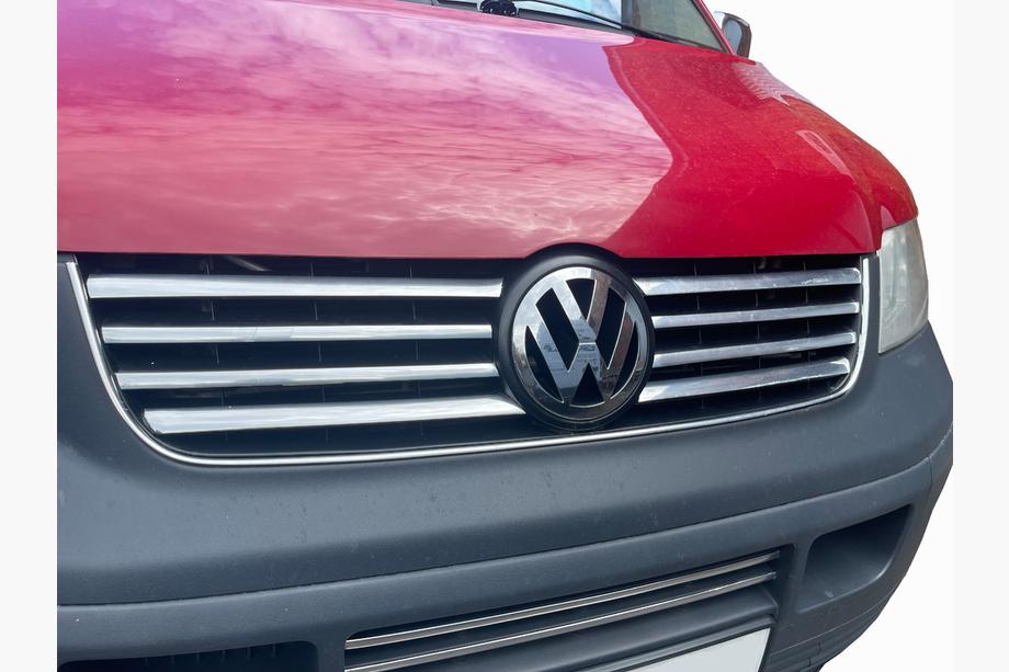 Volkswagen T5 Transporter 2003-2010 Chrome Grille Trim Covers (8 Strips, Stainless Steel) Image