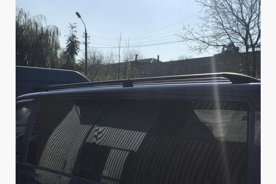 Volkswagen T5 Transporter 2003-2010 Black Roof Rails Photo 7