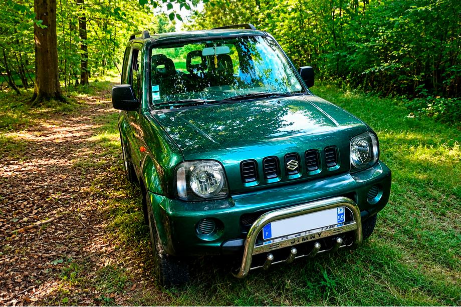Suzuki Jimny 1998-2018 Bull Bar QT006 (Stainless Steel) Image