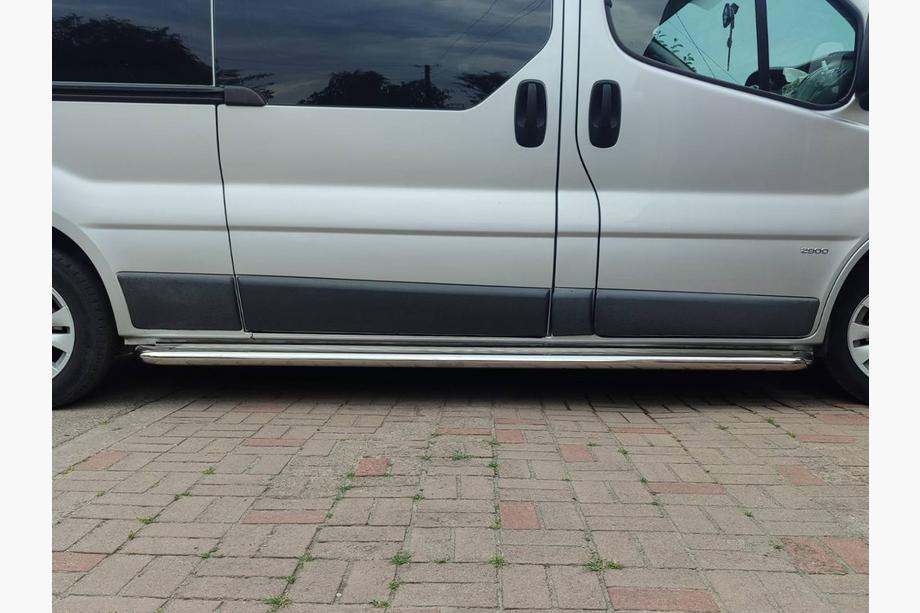 Nissan Primastar 2002-2014 Premium Side Steps (2 pcs, Stainless Steel) Photo 10