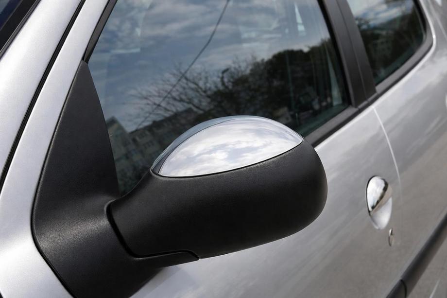 Peugeot 206 1998-2024 Chrome Mirror Covers (2 pcs) Image