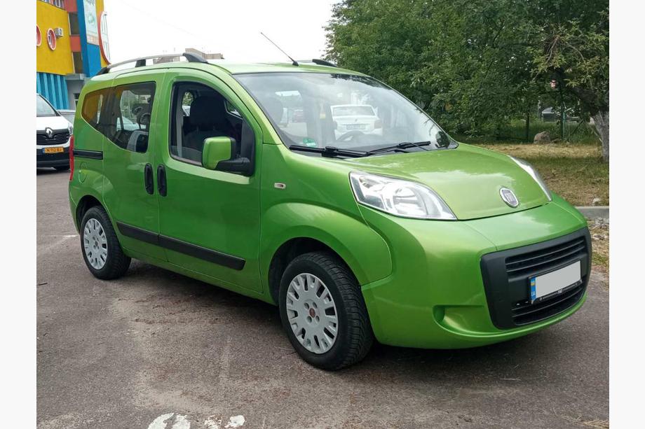 Peugeot Bipper 2008-2017 Chrome Roof Rails Image