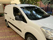 Peugeot Partner Tepee 2008-2018 Black Roof Rails photo 3