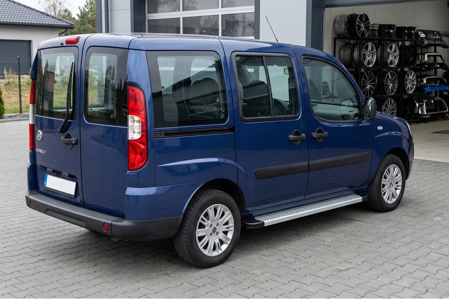 Fiat Doblo I 2005-2010 Side Steps Maya V2 (2 pcs, Aluminum) Image