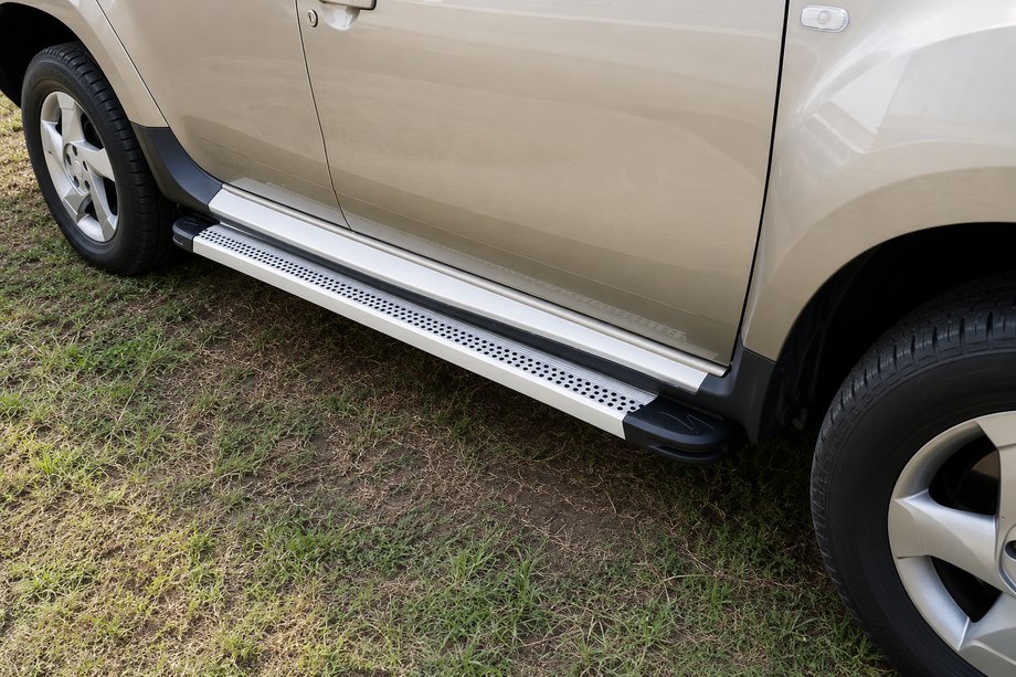 Renault Duster 2008–2017 Side Steps Maya V2 (2 pcs, Aluminum) Image