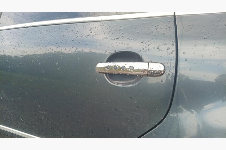 Skoda Octavia I Tour A4 1996-2010 Chrome door handle covers with holes (4 pcs, stainless steel) Photo 5
