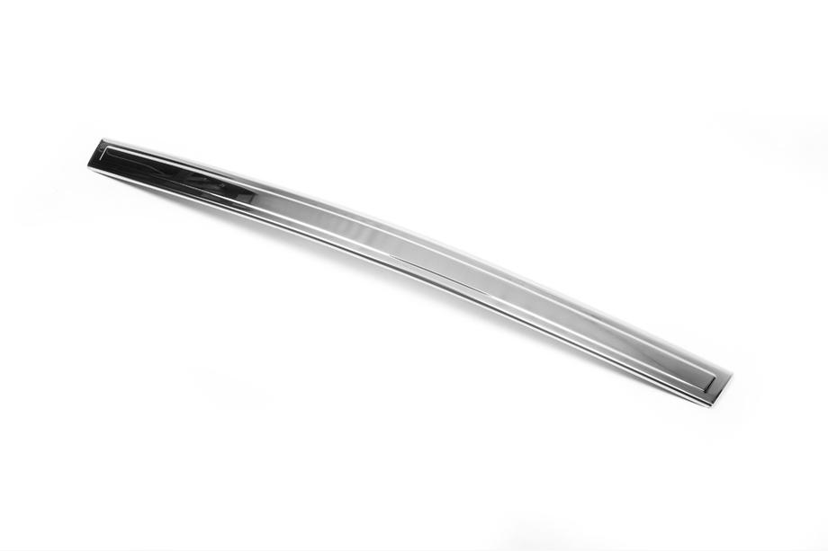 Chevrolet Cruze 2009–2015 Chrome trim above license plate (stainless steel) Photo 3