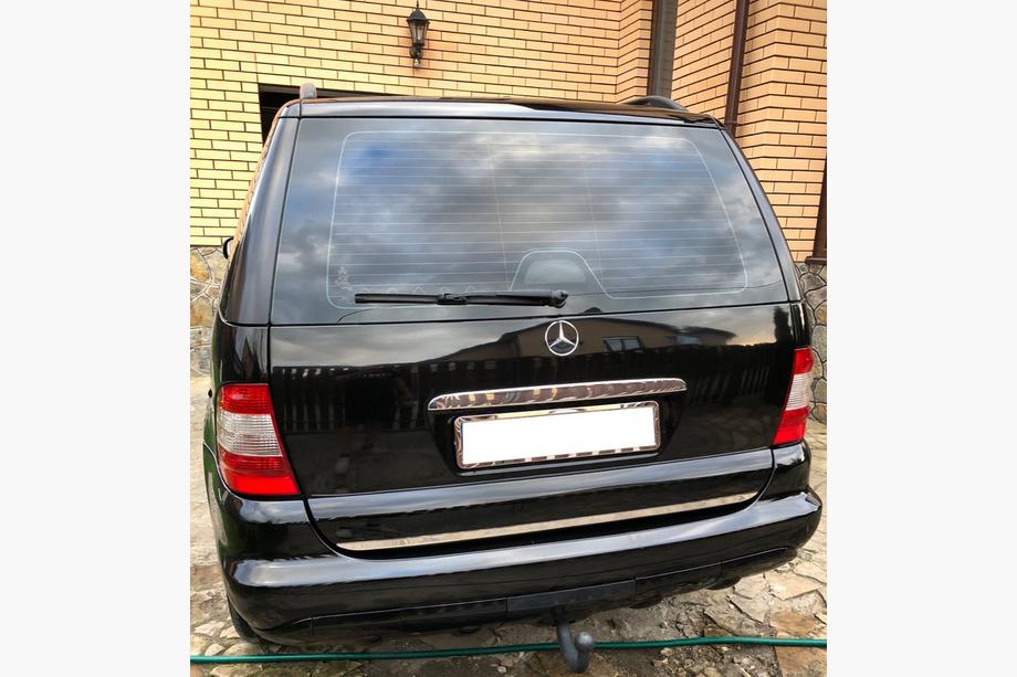 Mercedes ML W163 1997-2005 Chrome trim above license plate (stainless steel) Image