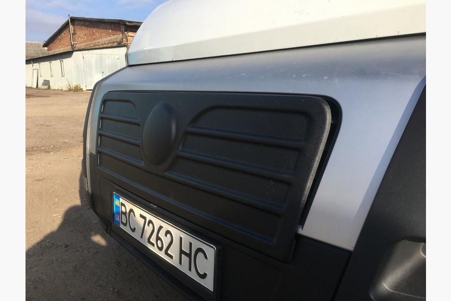 Fiat Ducato 2006-2025 Winter grille (2006-2014) glossy Photo 4