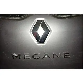 Badge Megane 908897337R (270mm x 25mm) photo 2