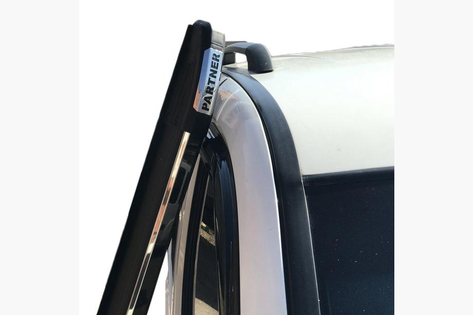 Peugeot Partner Tepee 2008-2018 Side Steps Omsa Black (2 pcs, aluminum) Photo 1