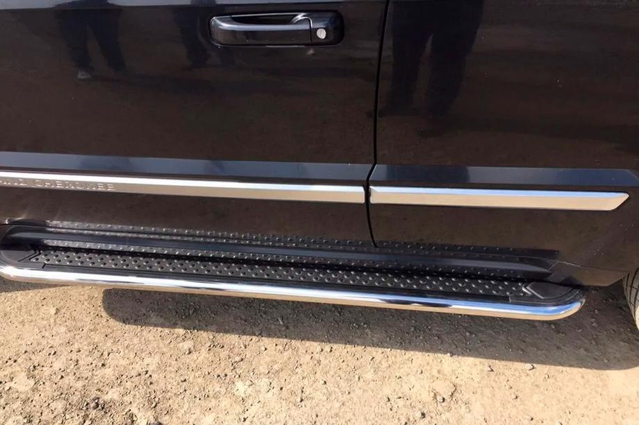 Jeep Grand Cherokee WK 2004-2010 Side Steps Maydos V2 (2 pcs, stainless steel) Photo 12