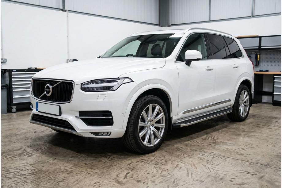 Volvo XC90 2015- Side Steps BlackLine (2 pcs, Aluminum) Image