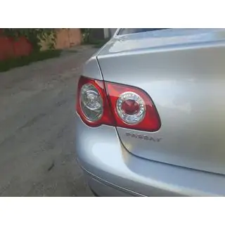 Passat emblem photo 3