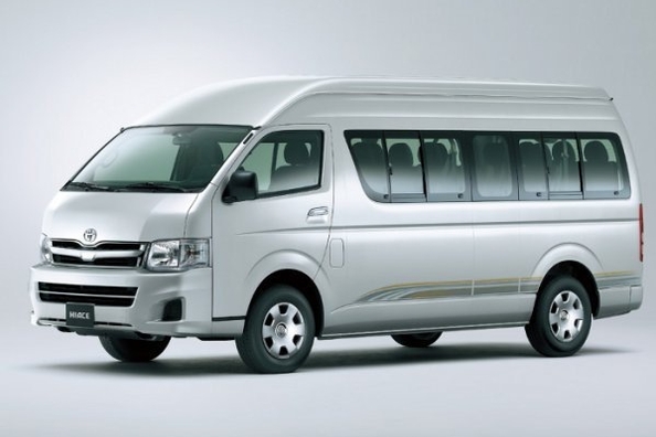 Overview of minibus Toyota Hiace