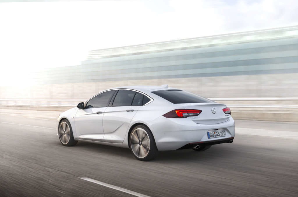 Review of the new Opel Insignia liftback
