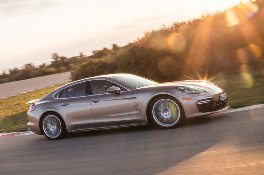 Browse Porsche Panamera Turbo S E-Hybrid