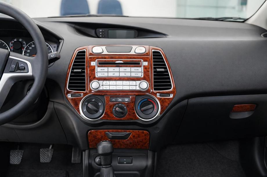 Hyundai I-20 2008-2012 Dashboard Trim Covers Aluminum Image