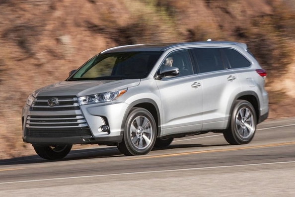 Browse Toyota Highlander 2017 model year