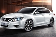 Overview of sedan Nissan Teana photo 1
