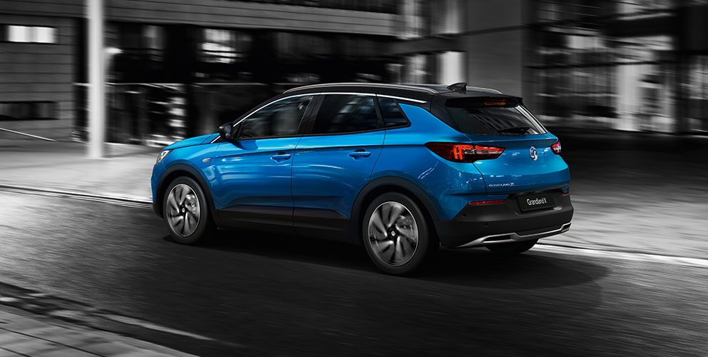 Vauxhall will release a new crossover Grandland X Sport