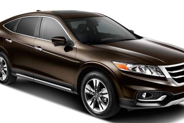 Browse Honda Crosstour 2017 model year