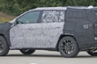 Jeep is preparing to release a new crossover photo 1