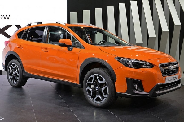 Browse Subaru XV 2018 model year Photo 3