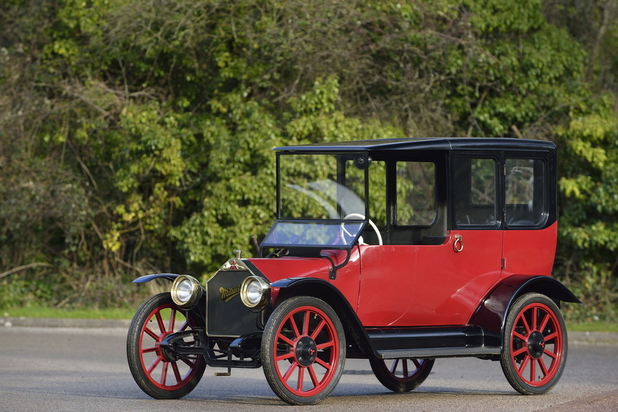 Mitsubishi will show a new old car to the 100-year anniversary