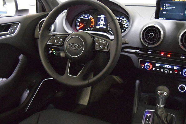 Review of the updated Audi A3 Photo 5