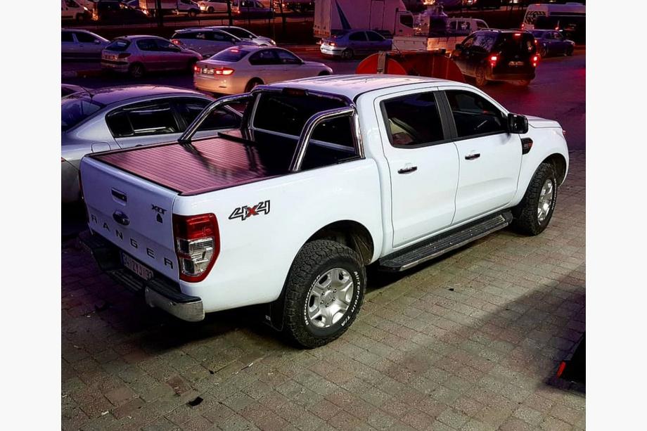 Ford Ranger 2011–2022 Roller Shutter Cover Photo 8