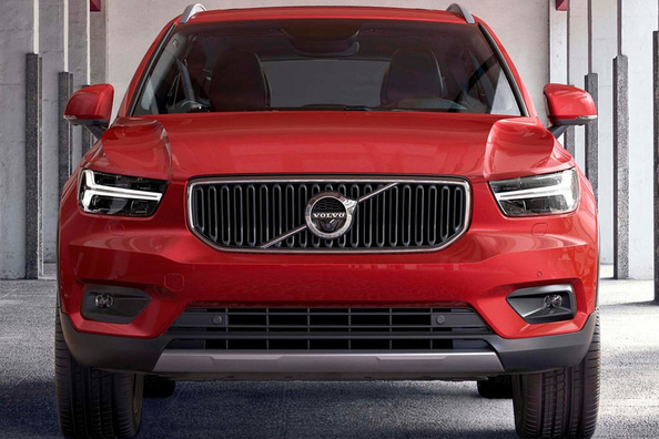 A new compact crossover Volvo XC40 Photo 4