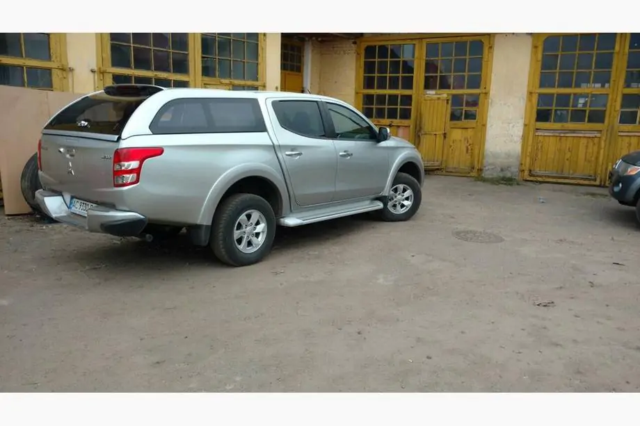 Mitsubishi L200 2015-2024 Pickup Truck Canopy Photo 9
