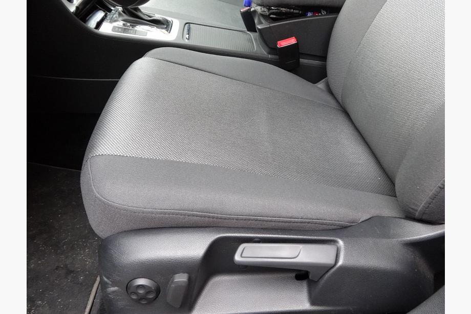 Volkswagen Passat B6 2006-2012 Car Seat Covers (Fabric, Classik) Photo 3